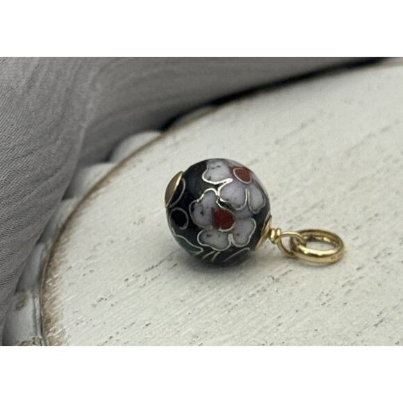 VINTAGE 14K GOLD & BLACK CLOISSONE ENAMEL BEAD PENDANT 1.64G / 0.7in / 10mm